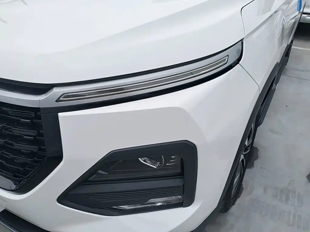 Photo 24 - Baojun 530