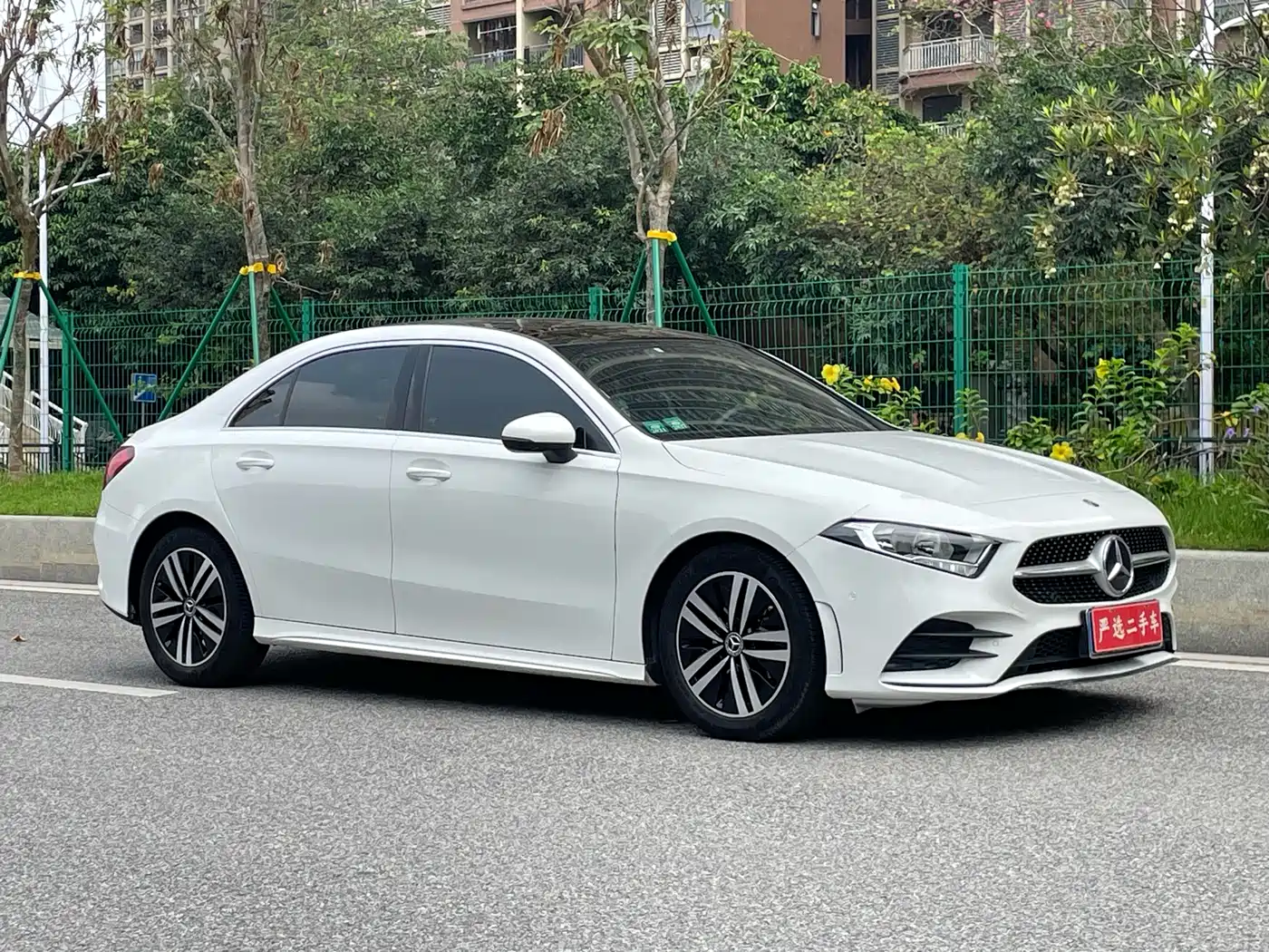 Mercedes-Benz A-Class 2020 A 180 L Sport Sedan фото 7
