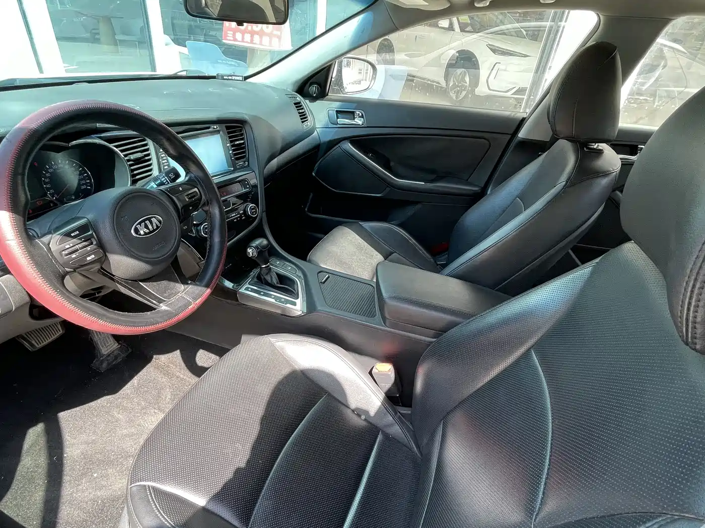 Kia K5 2014 2.0L Automatic LUXURY фото 6