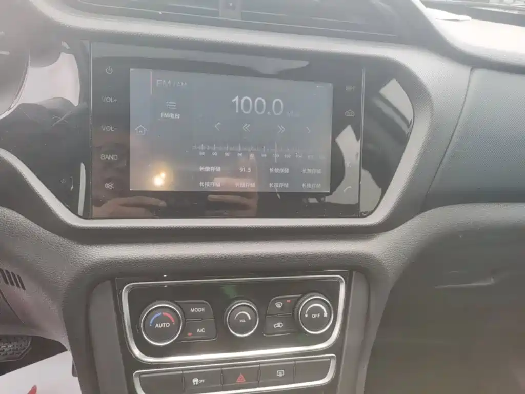 Chery Tiggo 3 2016 2016 1.6L CVT Smart Edition