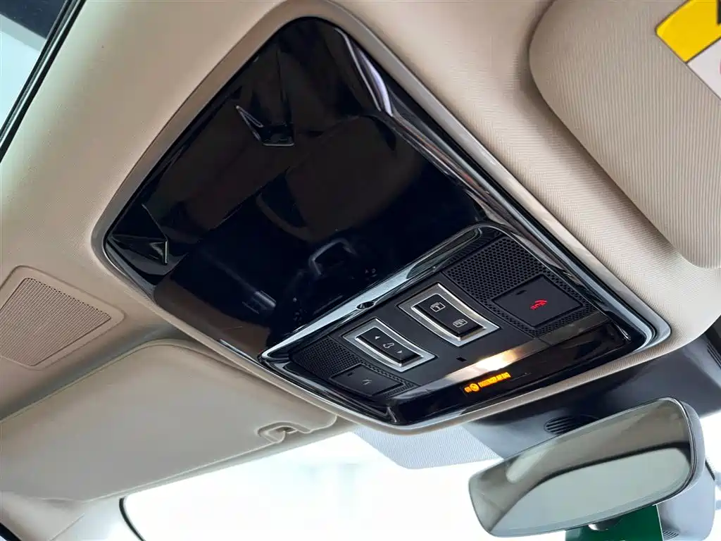 Land Rover Range Rover Sport 2022 3.0 L6 Gloss Black Edition фото 20