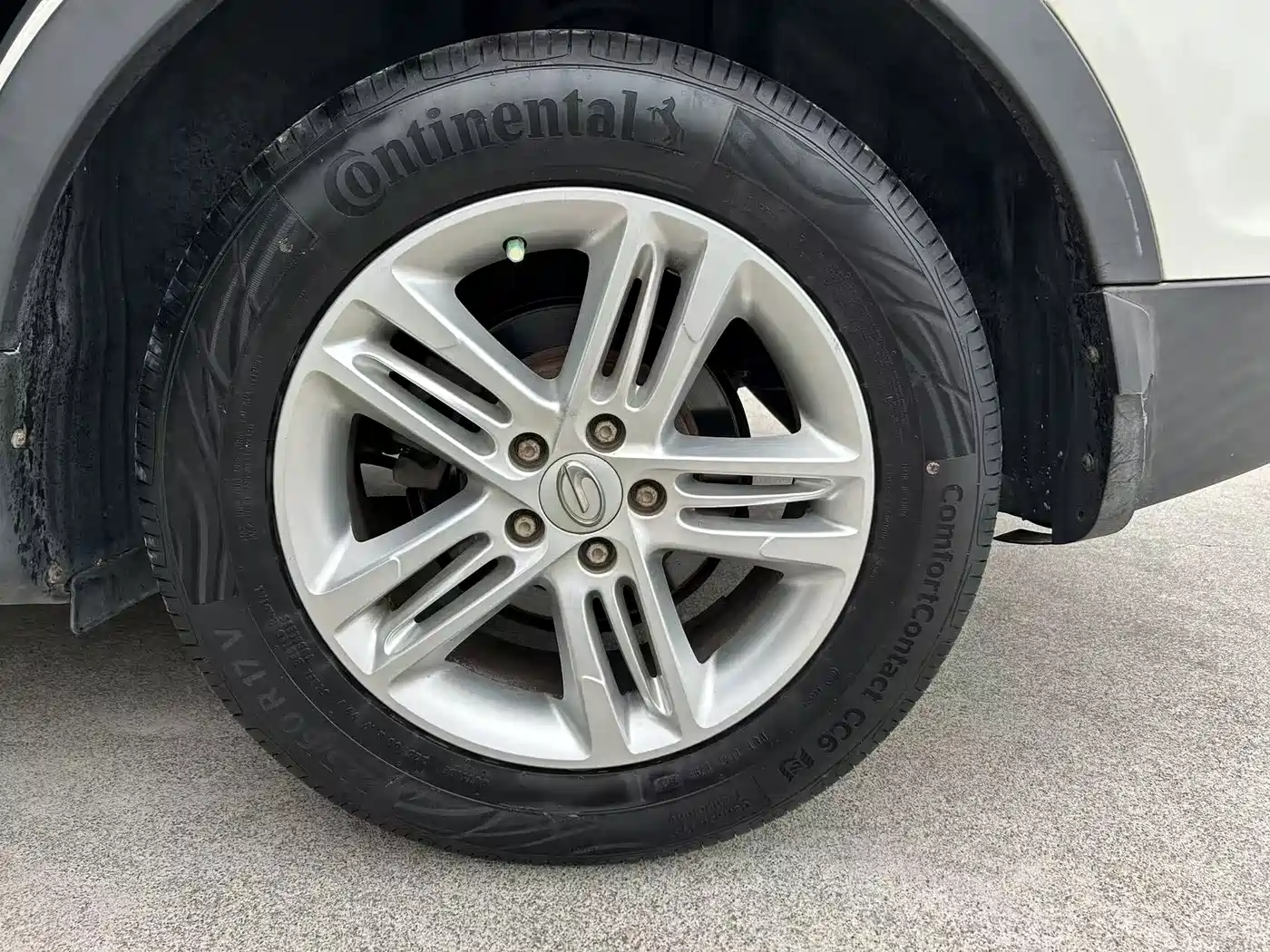 GAC Trumpchi Trumpchi GS5 2012 2.0L Automatic 2WD Anniversary Edition фото 17