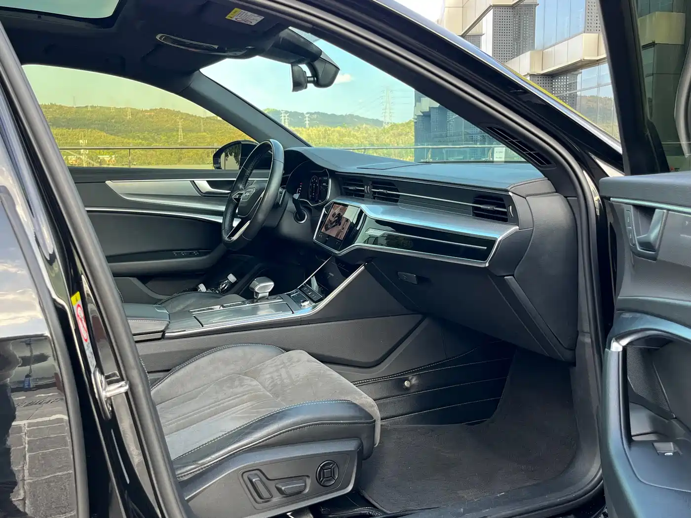 Audi A6L 2021 45 TFSI Exclusive Sport фото 21