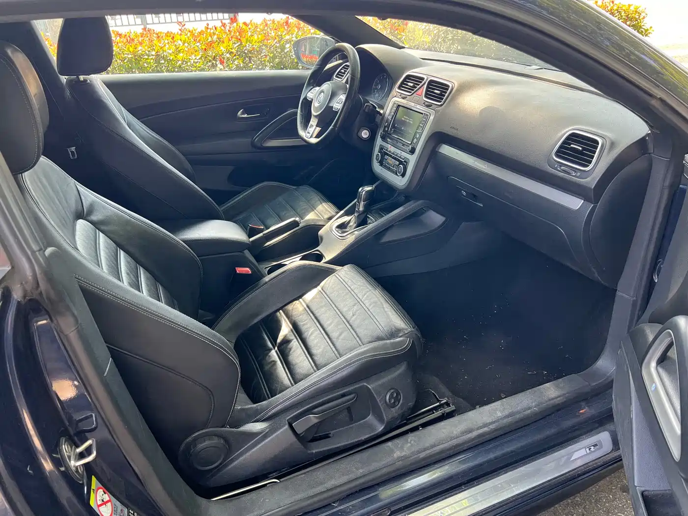 Volkswagen Scirocco 2013 2.0TSI Million Mile Edition фото 12