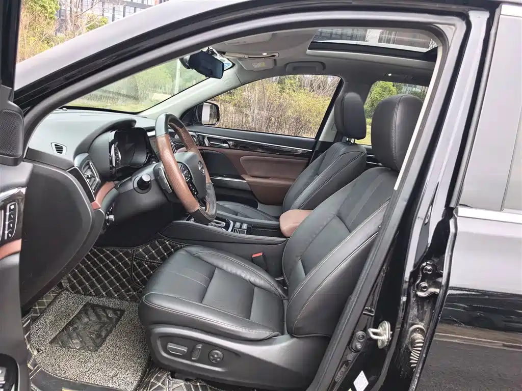 GAC Trumpchi Trumpchi GS8 2019 390T 2WD Luxury Smart Connect Edition (7-seater) фото 14