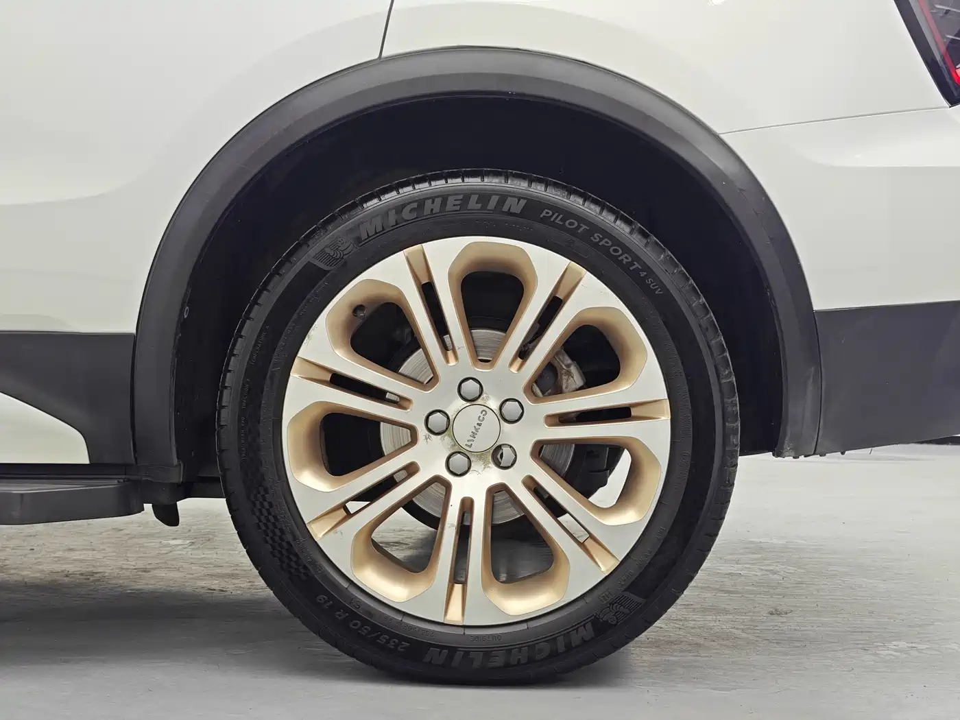 Lynk & Co 01 2017 2.0T 2WD Pro Version фото 14