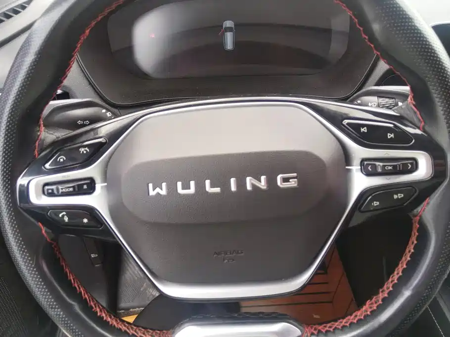 Фото 15 - Wuling Motors Wuling Victory