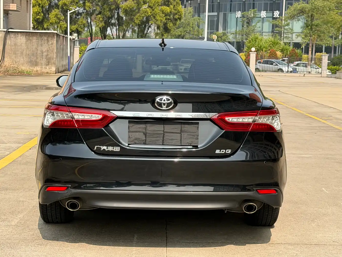 Toyota Camry 2021 2.0G Luxury Edition фото 8