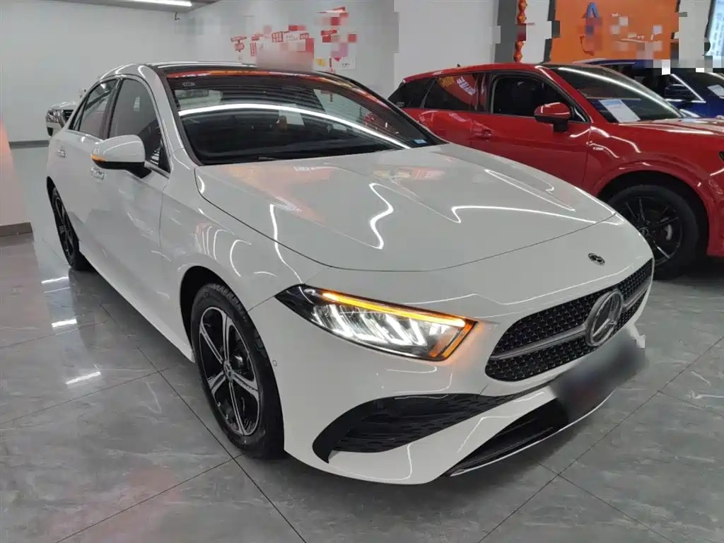 Mercedes-Benz A-Class 2024 Facelift A 200 L Fashion фото 22