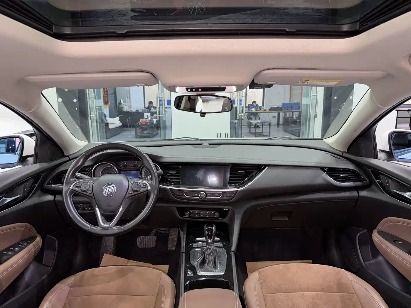 Buick Regal 2017 20T Elite Type фото 4