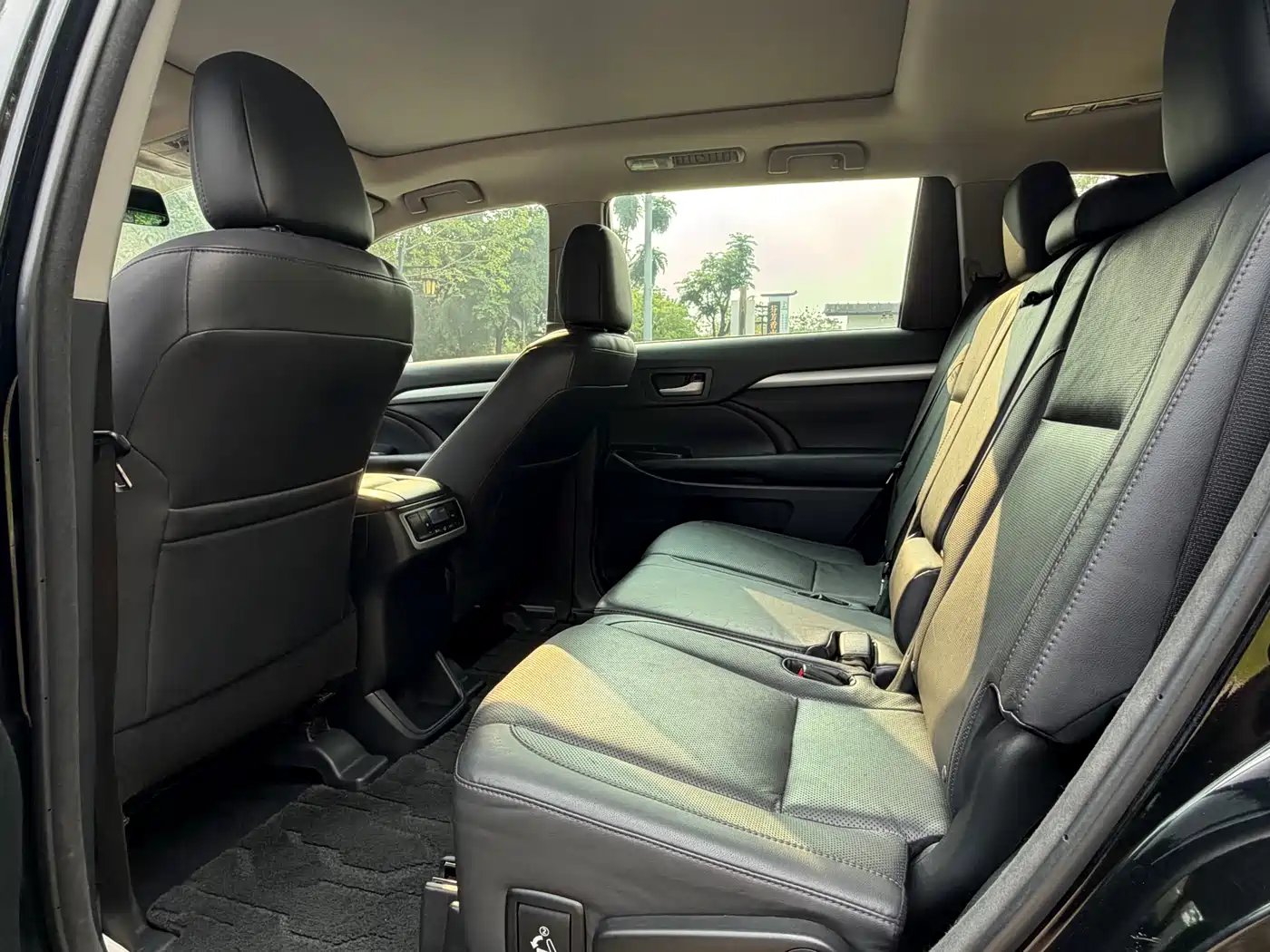 Toyota Highlander 2017 2.0T 4WD Premium 7-Seater фото 6
