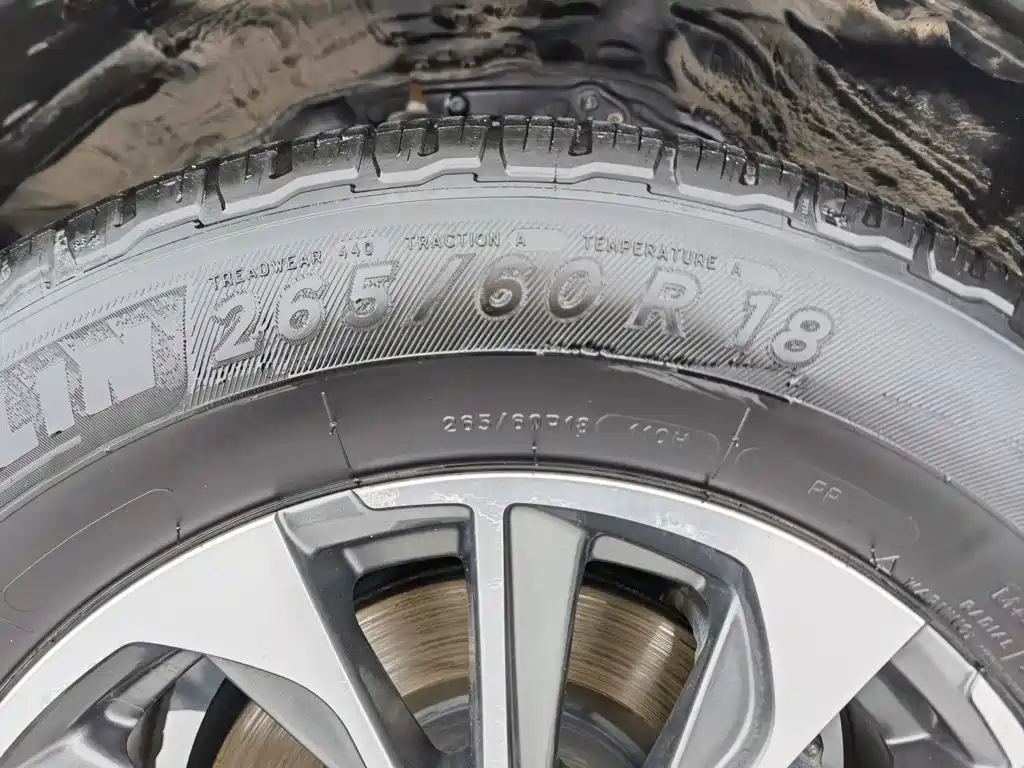 Фото 24 - Toyota Prado