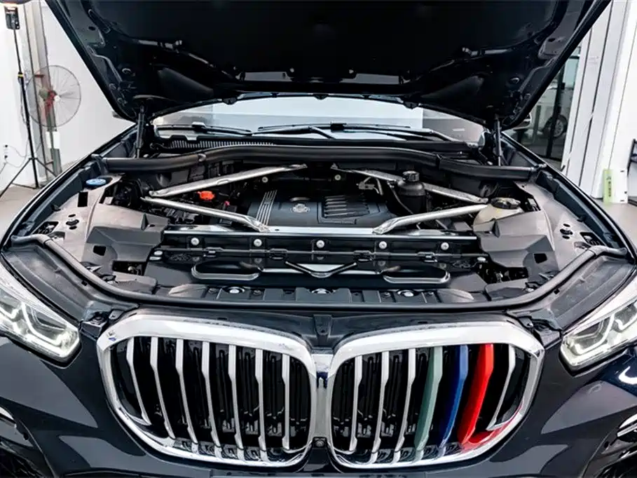 BMW X5 (Import) 2021 xDrive40i Exclusive M Sport Package фото 27
