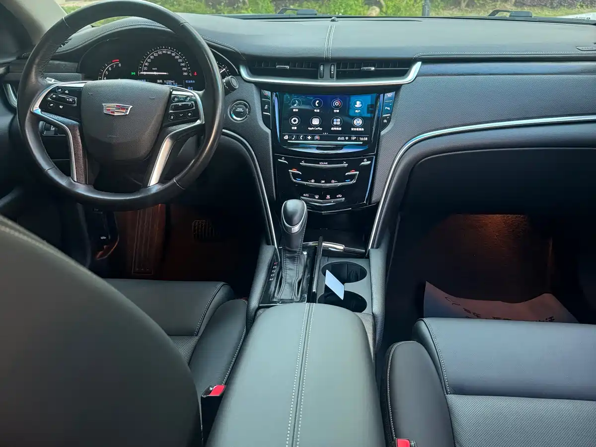 Cadillac XTS 2018 28T Elite фото 12
