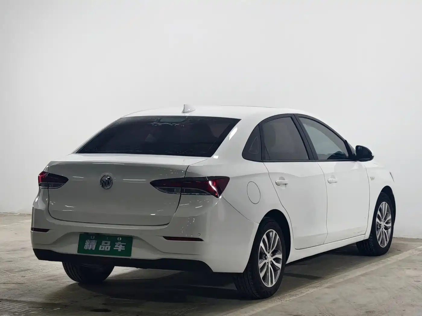 Фото 4 - Buick Excelle