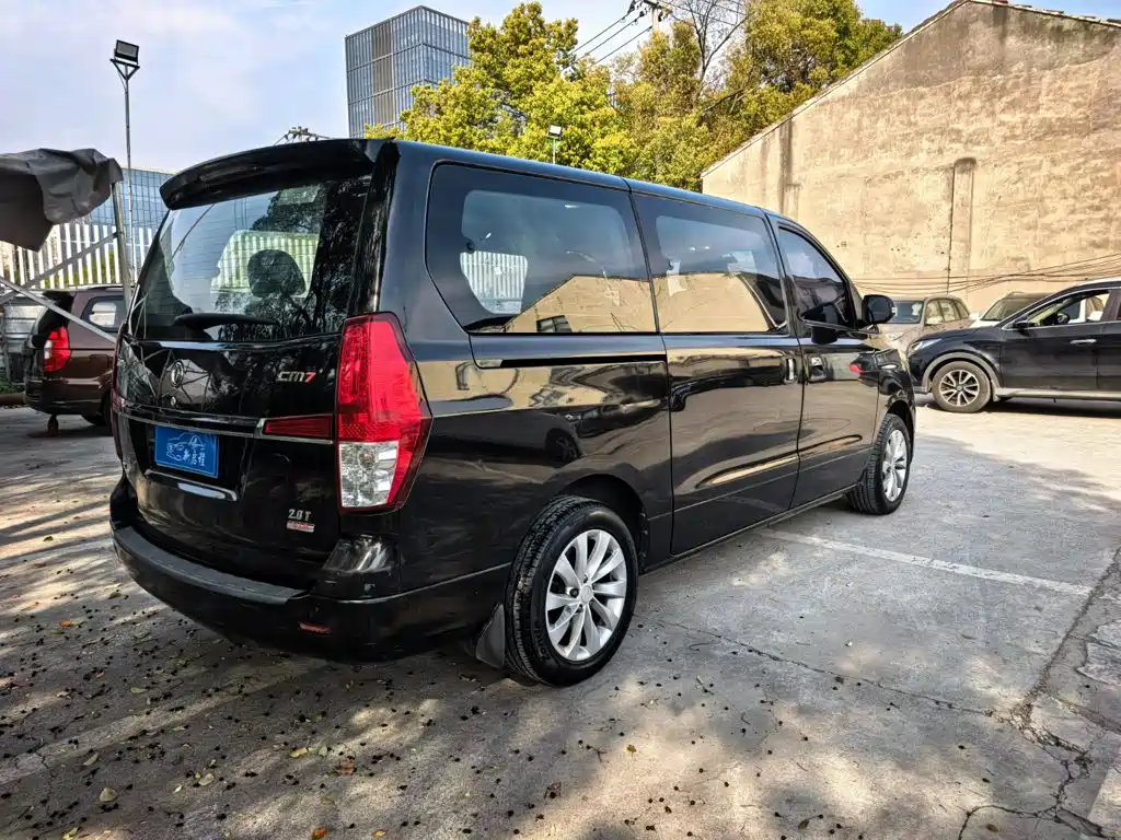 Dongfeng Fengxing Fengxing CM7 2016 2016 2.0T Manual Luxury