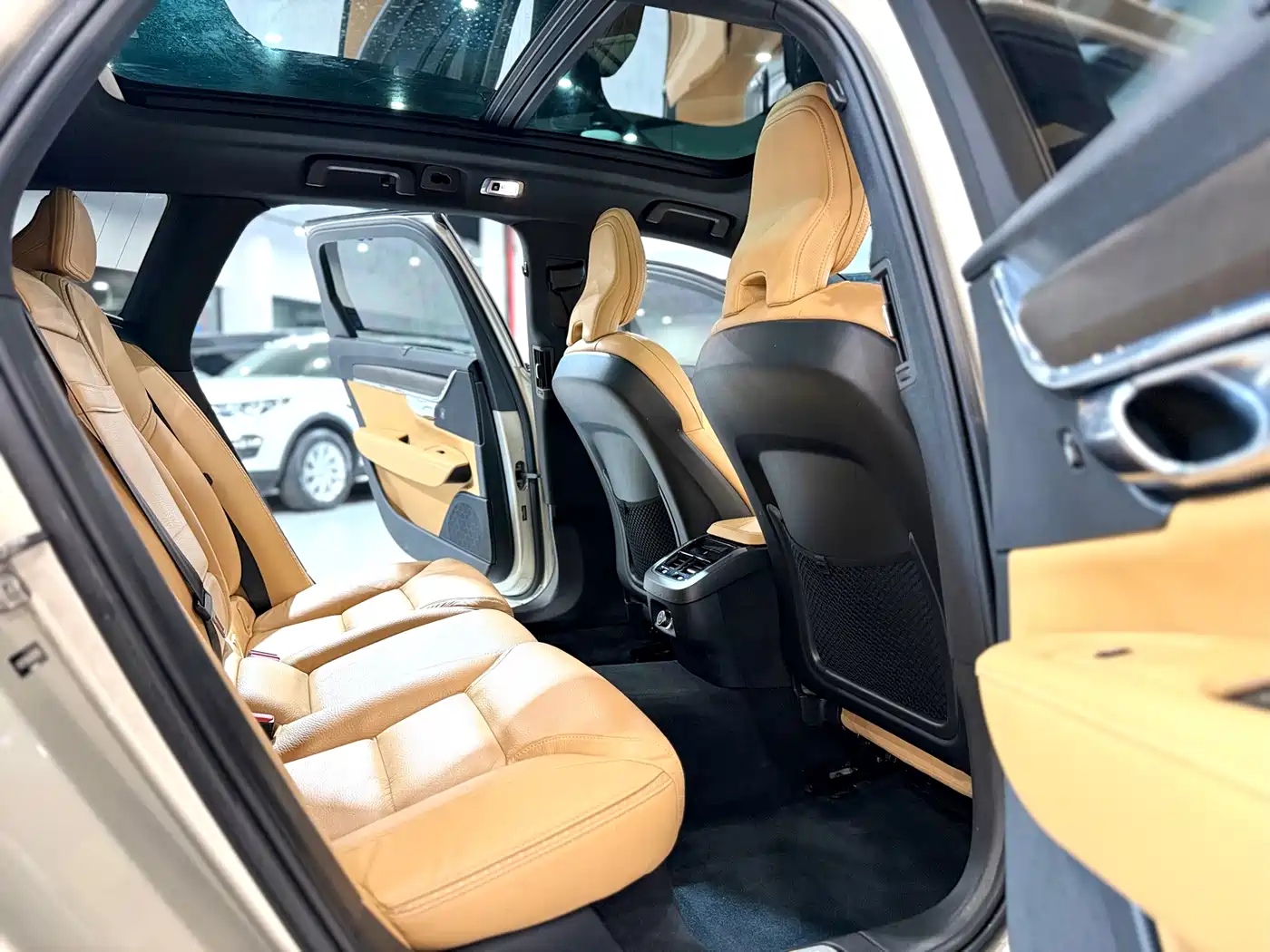 Volvo V90 2019 2019 Cross Country T5 AWD Wisdom Edition (China V)