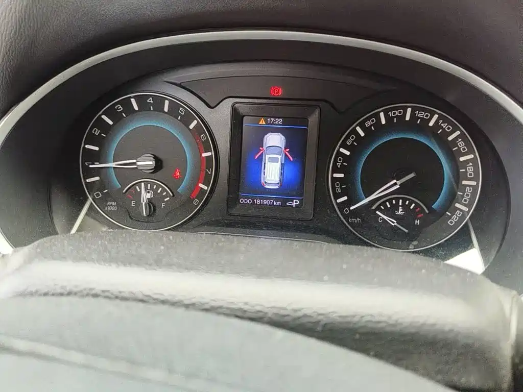Фото 4 - Haval H2