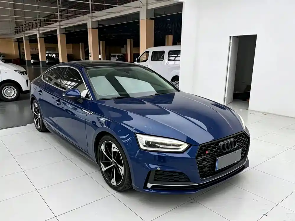 Фото 3 - Audi A5 (Import)