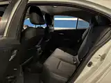 Photo 14 - Toyota Corolla