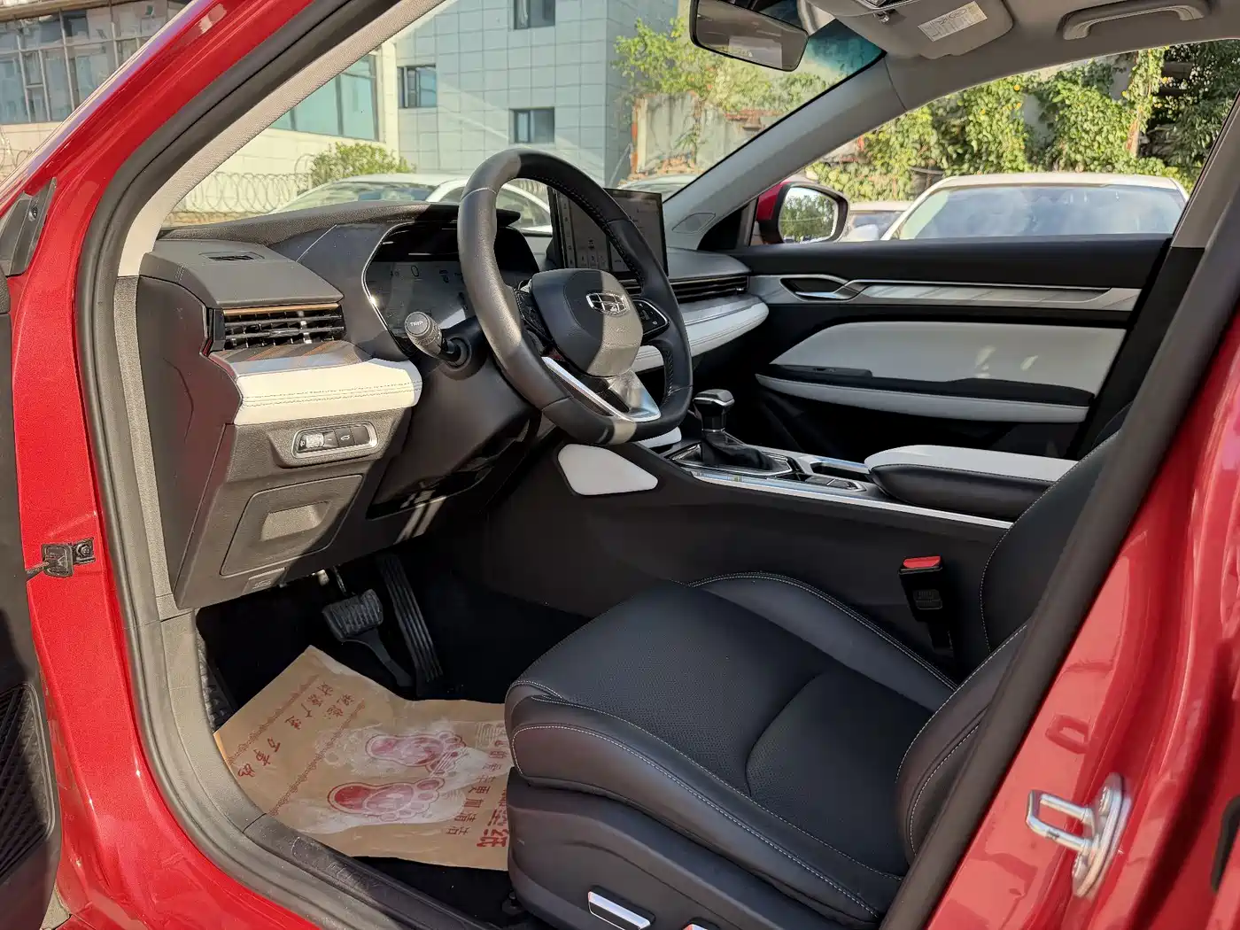Geely Emgrand L 2022 2022 1.4T CVT Prestige Type