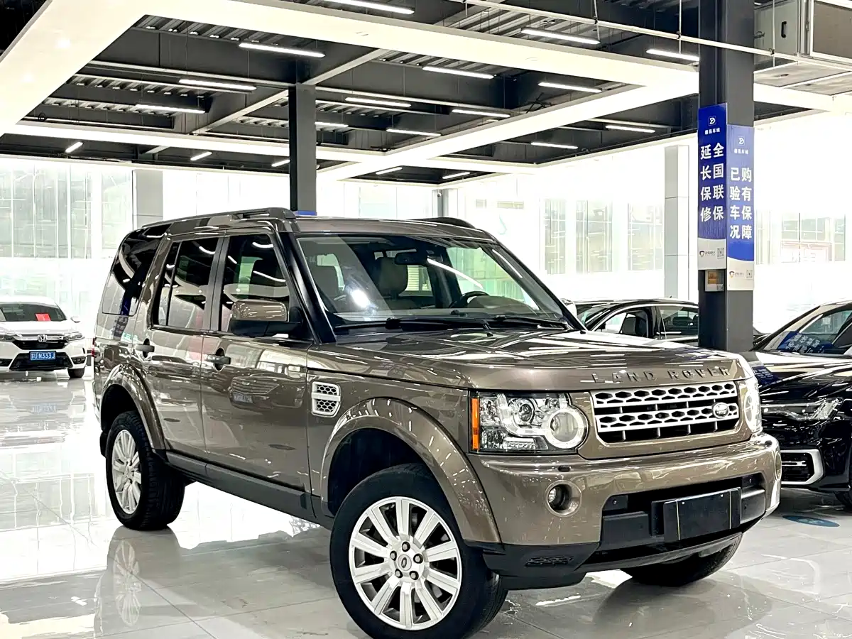 Land Rover Discovery 2012 5.0 V8 HSE фото 3