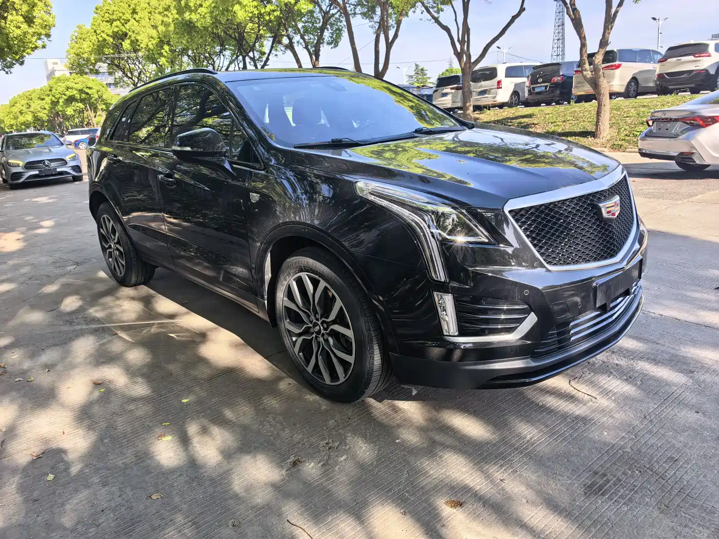 Cadillac XT5 2020 28T AWD Leading Sport Model фото 3
