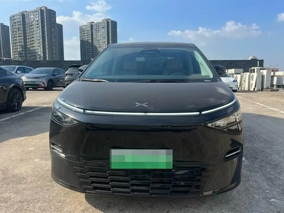 XIAOPENG X9