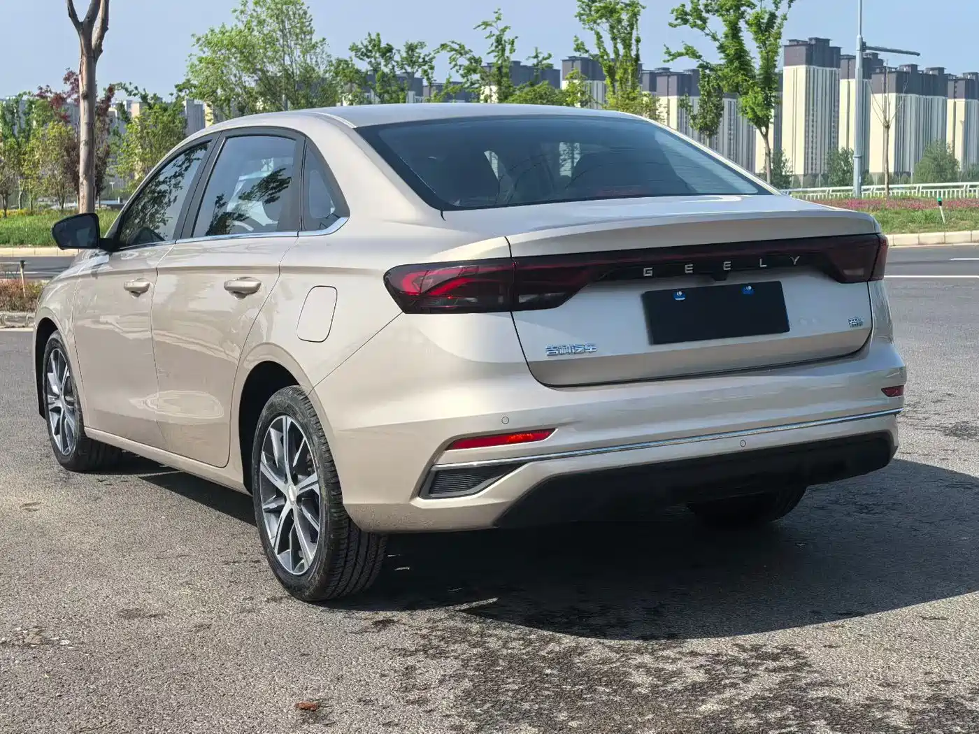 GEELY AUTOMOBILE EMGRAND