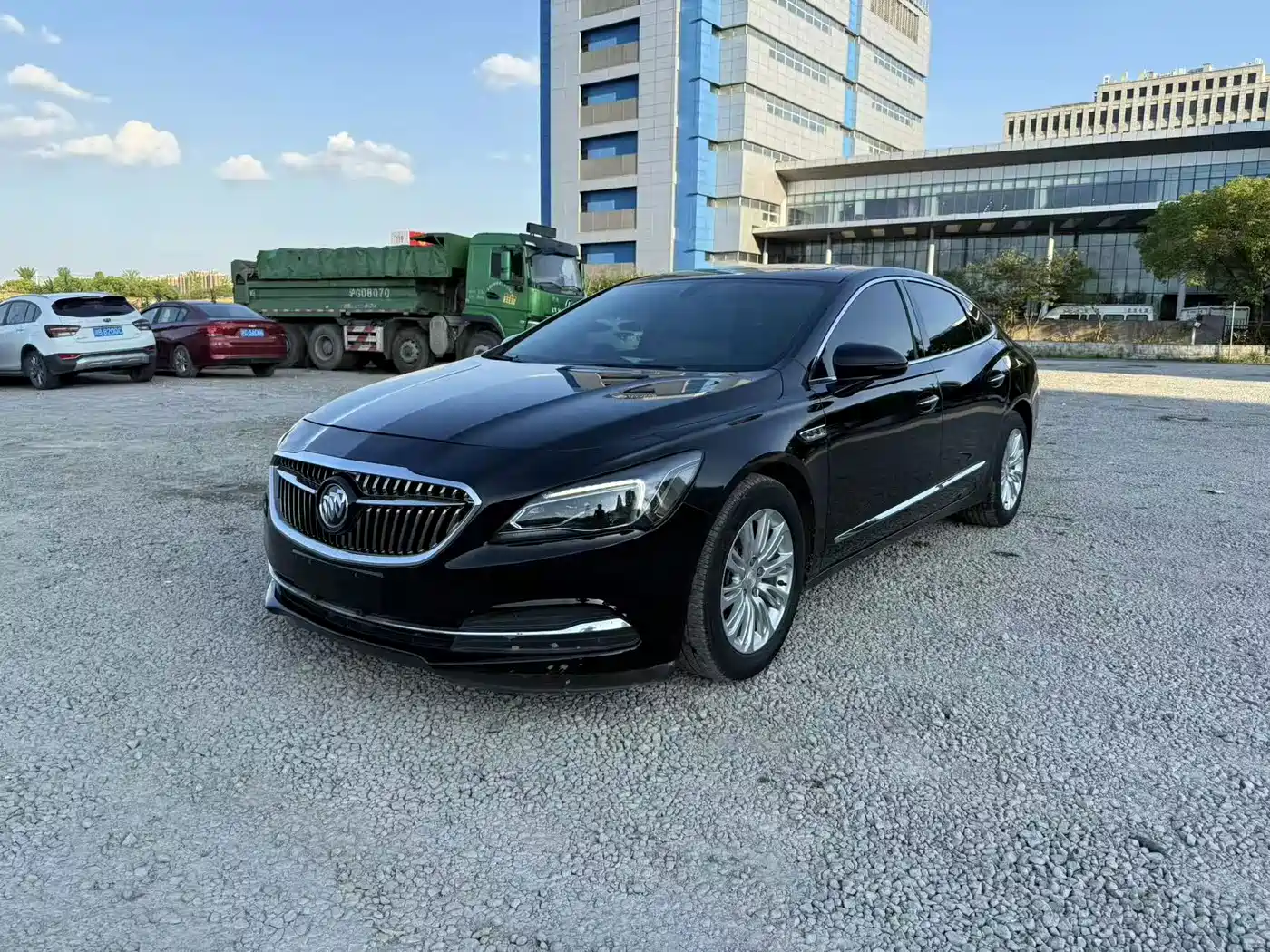 Photo 2 - Buick LaCrosse