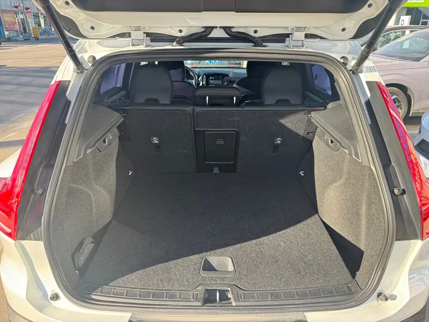 Volvo XC40 2024 2024 B3 Smart Elite Luxury Edition