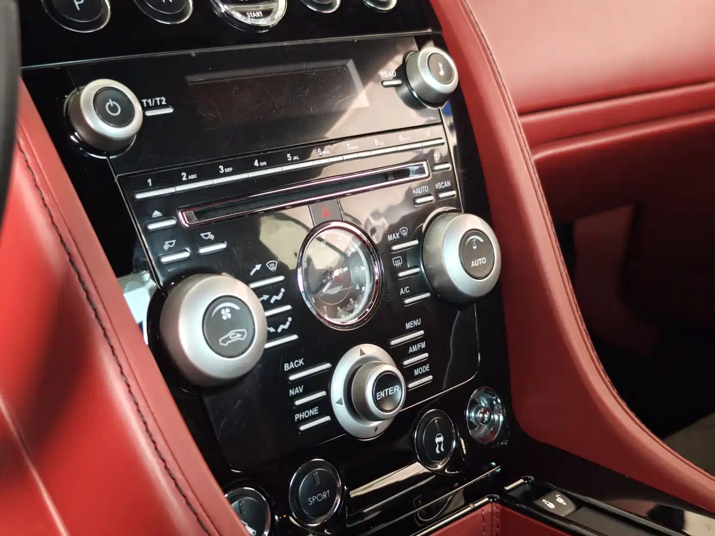 Aston Martin DBS 2010 2009 6.0 Touchtronic Coupe