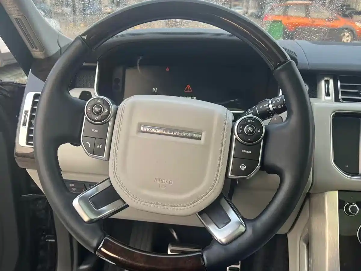 Land Rover Range Rover 2014 3.0 SC V6 Vogue фото 9