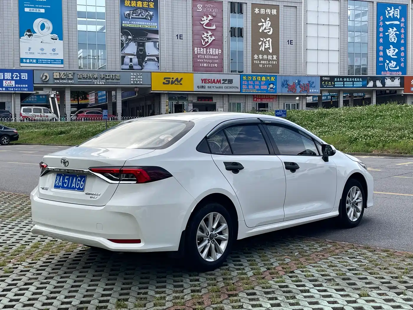 Toyota Corolla 2021 1.2T S-CVT Elite PLUS Edition фото 16