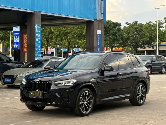 BMW X3 2021