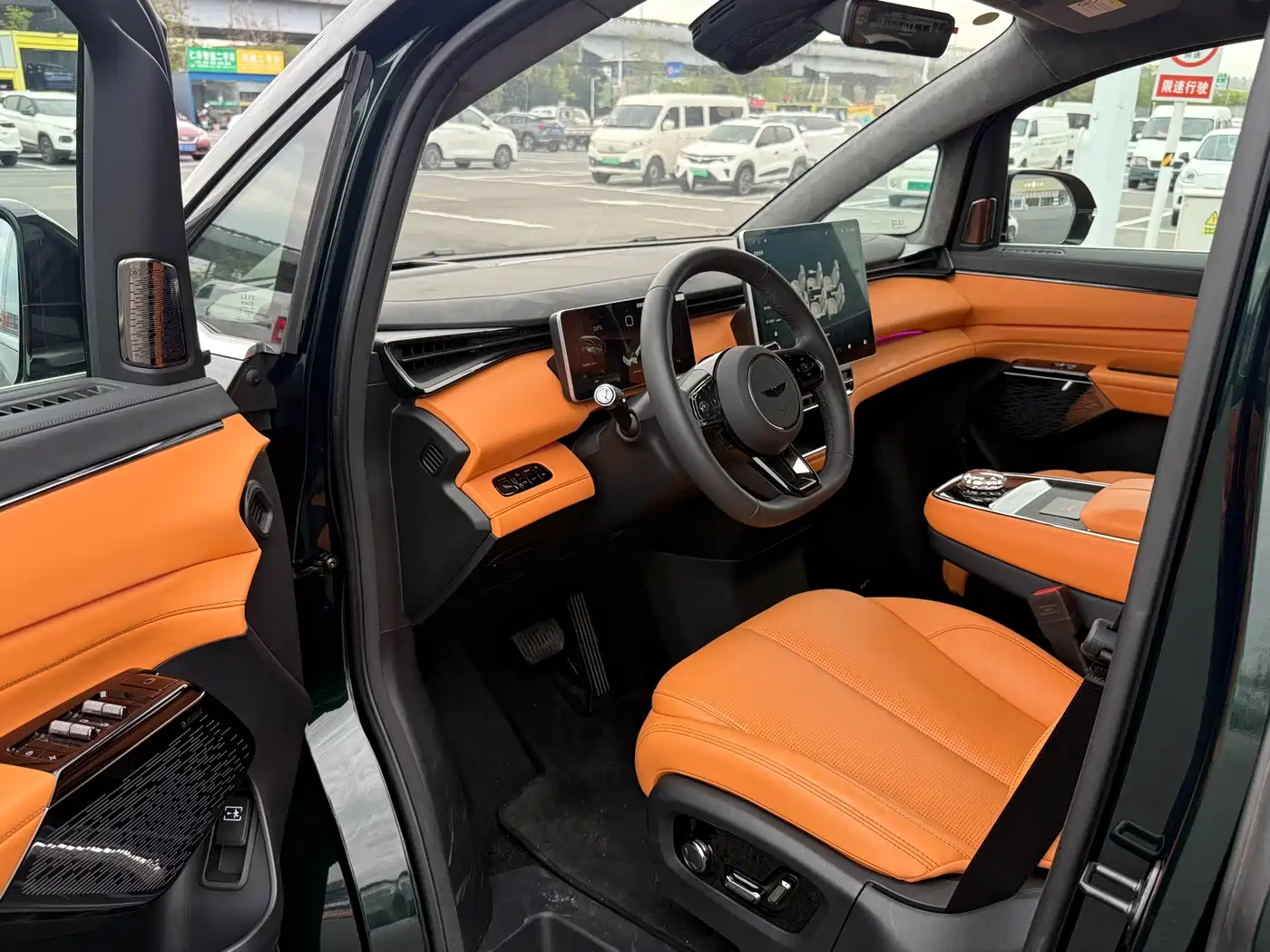 GEELY GALAXY WING TRUE L380