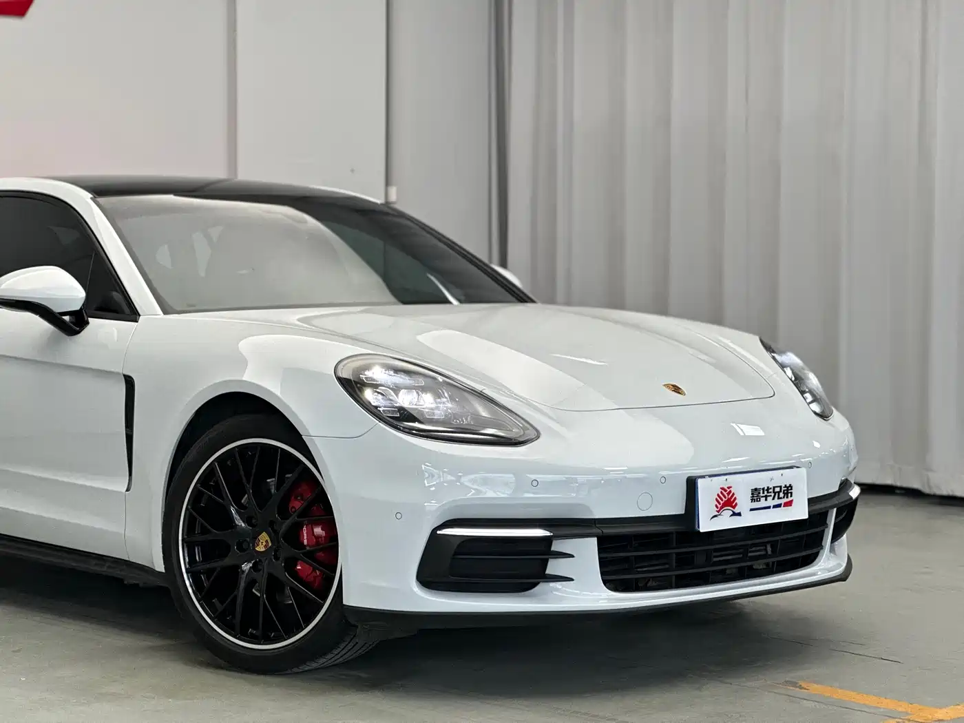 Porsche Panamera 2017 Panamera 3.0T фото 7