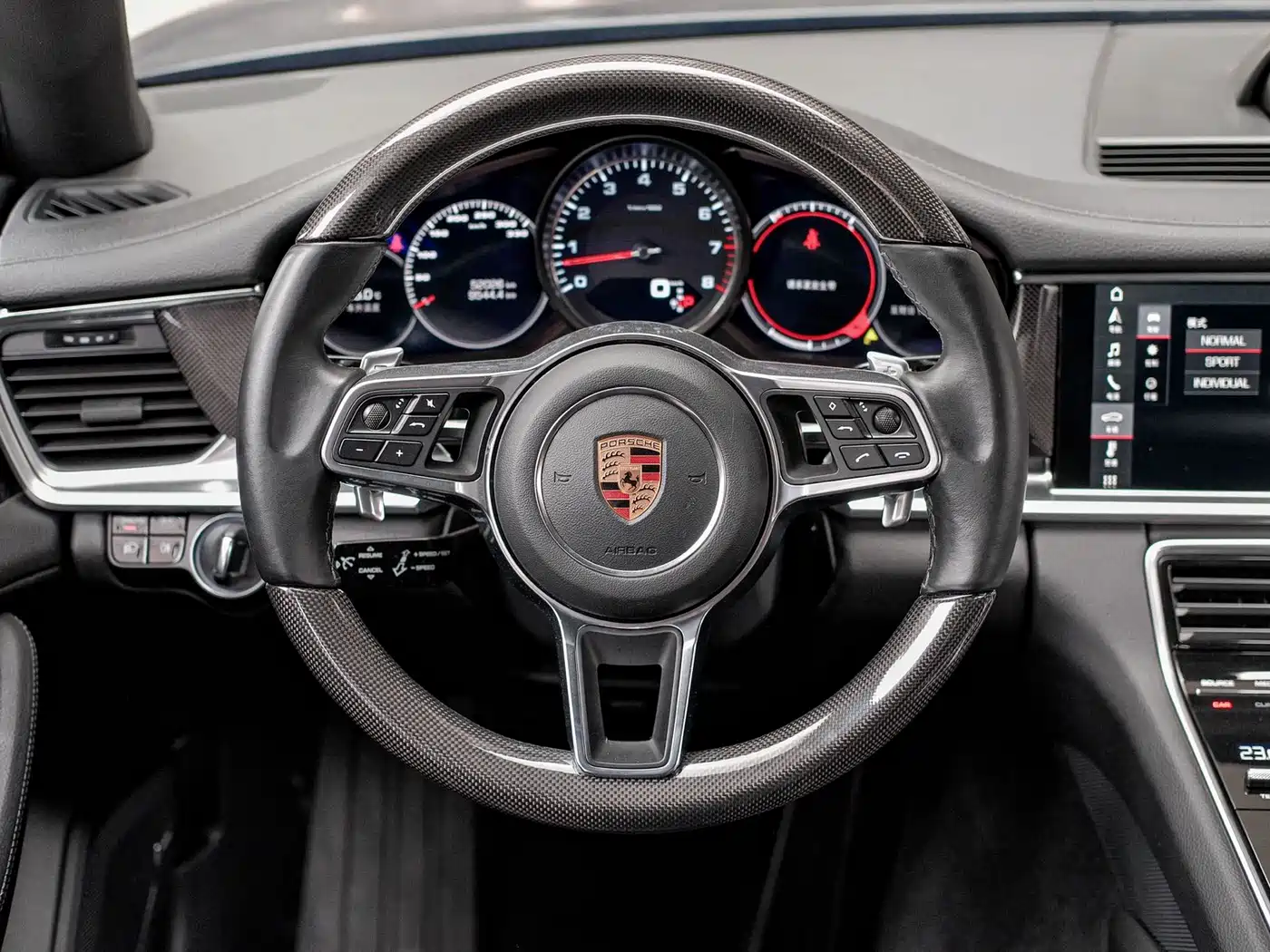Porsche Panamera 2017 Panamera 4S 2.9T фото 11