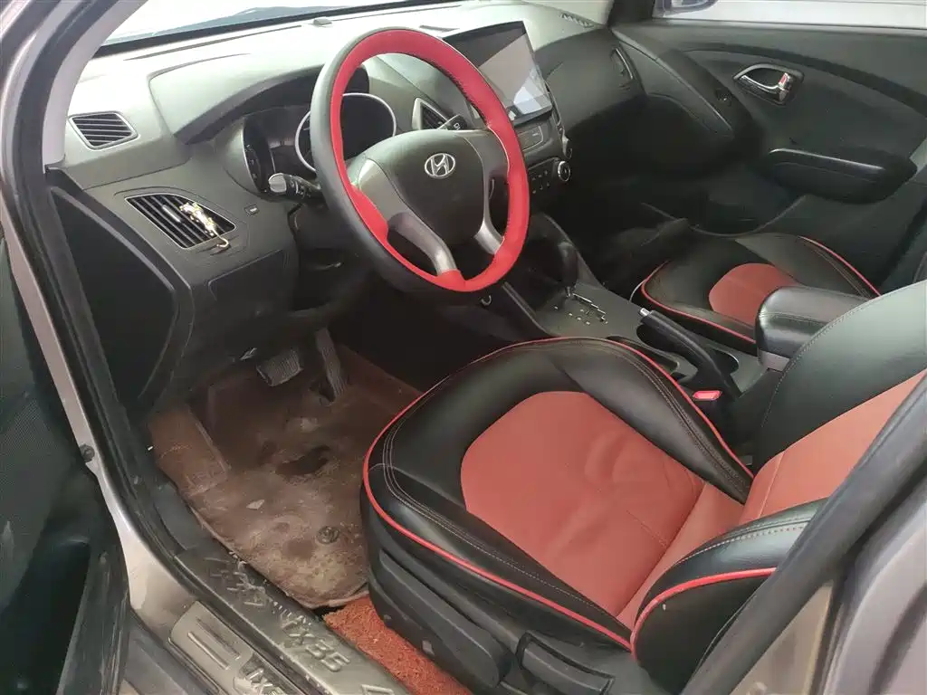 Hyundai Beijing Hyundai ix35 2015 2.0L Automatic 2WD Comfort China IV фото 15