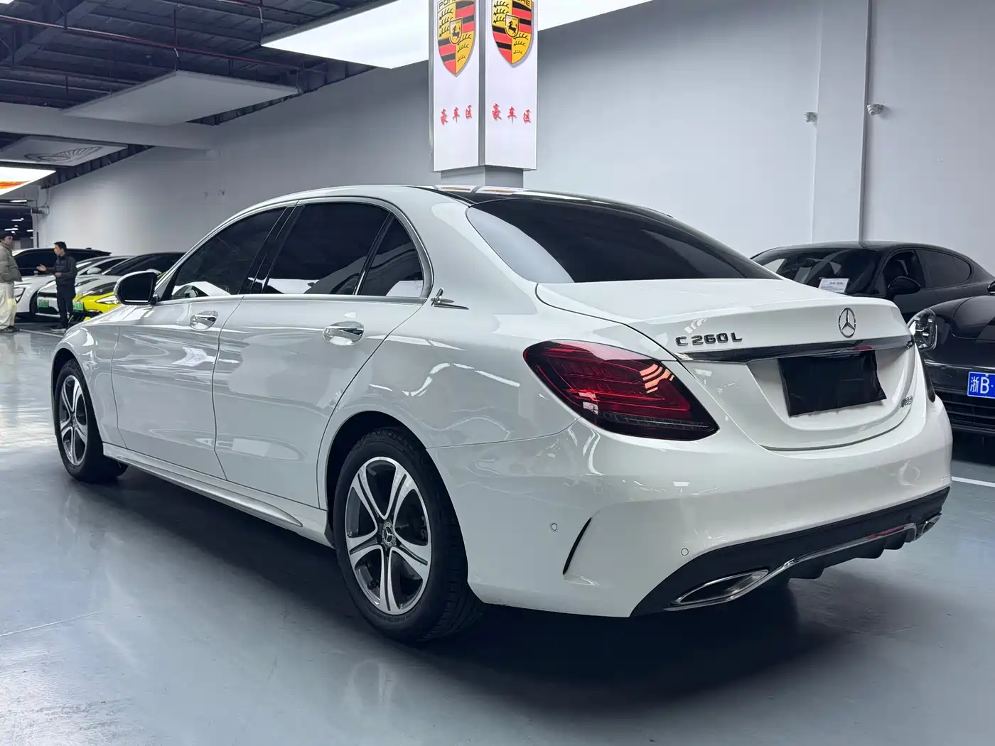 Mercedes-Benz C-Class 2020 C 260 L Sport фото 23