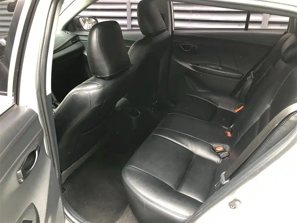 Toyota YARiS L Zhi Xuan 2019 1.5E CVT MeiDong Edition China VI фото 9