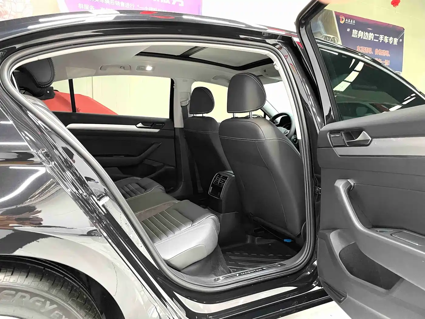Volkswagen Magotan 2020 280TSI DSG Comfort фото 12