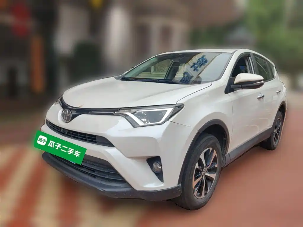 Toyota RAV4 Rongfang 2019 2.0L CVT 2WD Trend Edition China VI фото 2