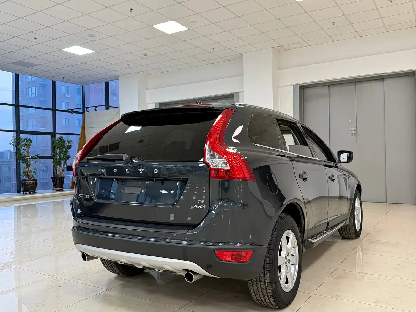 Volvo XC60 (Import) 2009 2010 T6 AWD Excellence
