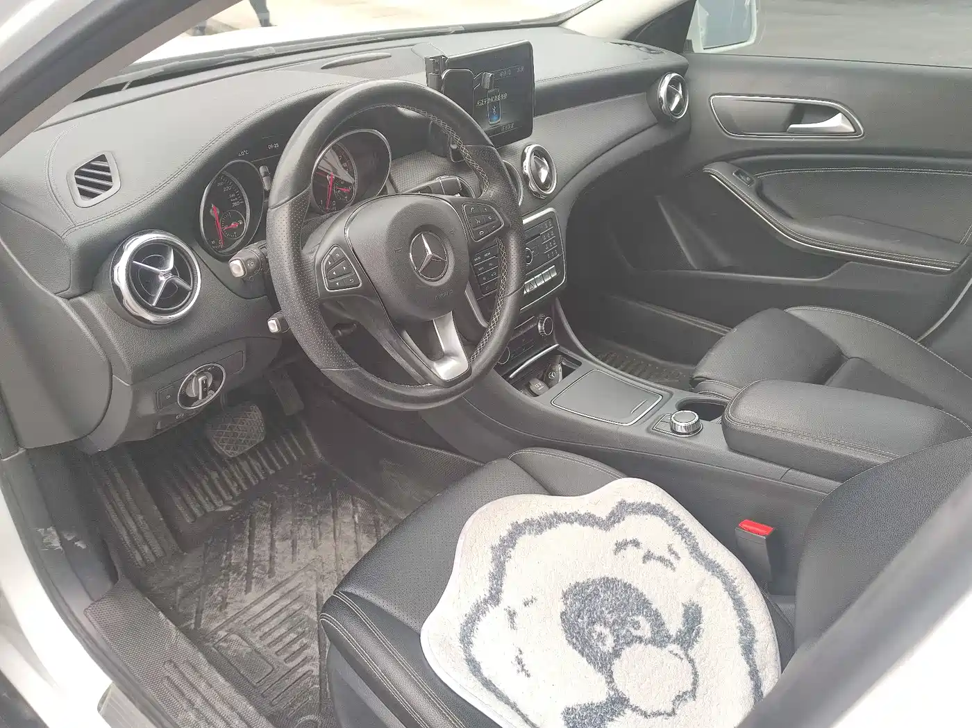Mercedes-Benz GLA 2017 GLA 200 Fashion фото 6