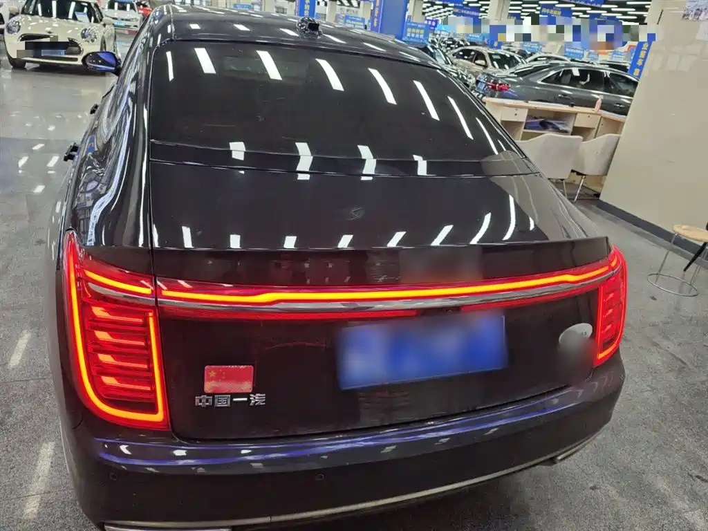 Hongqi H9 2020 2.0T Smart Connection Qi Xiang Edition фото 4