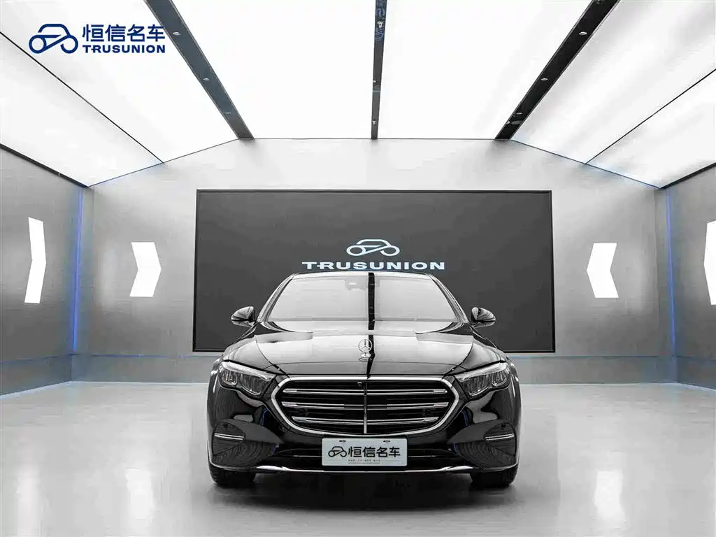 Mercedes-Benz E-Class 2026
