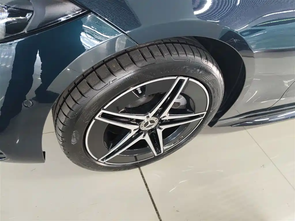 Mercedes-Benz C-Class 2024 Second Facelift C 260 L Night Edition Sport фото 23