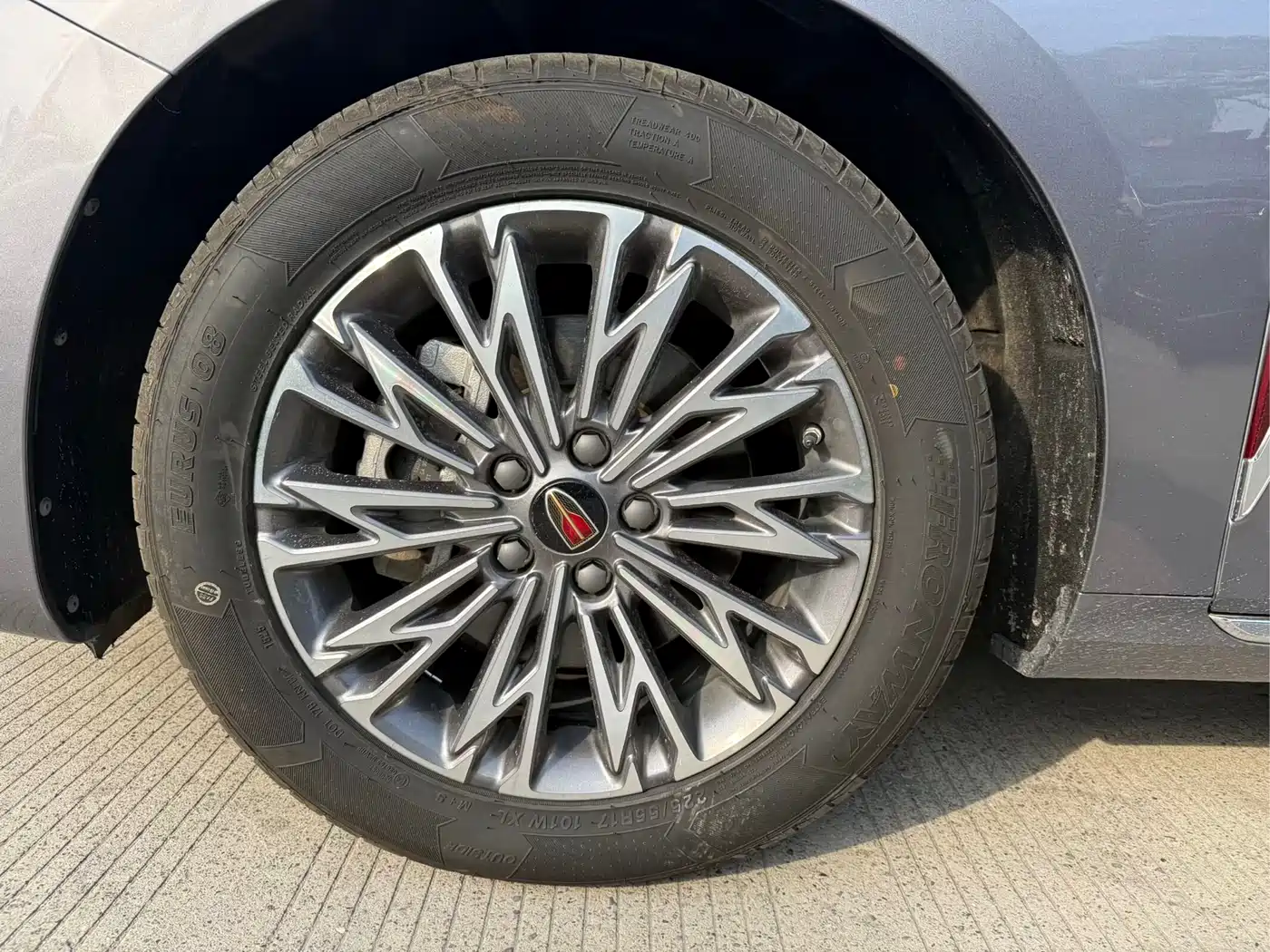 Hongqi H5 2023 1.5T DCT Smart Connect Flag Rhythm фото 9