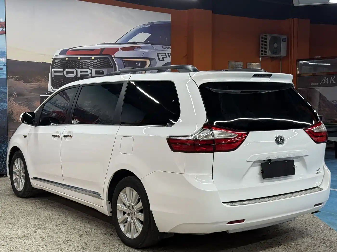 Toyota Sienna 2016 2015 3.5L 4WD L